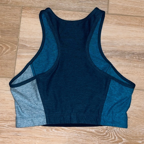 Outdoor Voices Tri Color Athena Crop Top - Picture 2 of 4